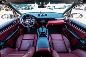 Porsche Cayenne 2023