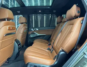 BMW X7 M60 2024