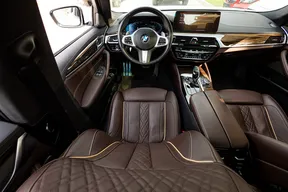 BMW 5 Series 540 2022