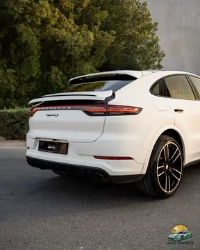 Porsche Cayenne S Coupé 2020