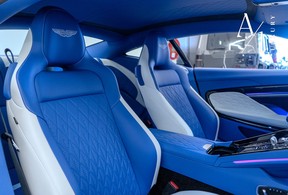 Aston Martin DB12 2026