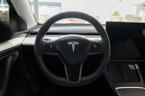 Tesla Model Y Long Range 2022