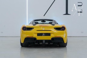 Ferrari 488 2017