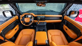 Land Rover Defender 110 2023