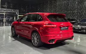 Porsche Cayenne GTS 2016