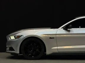 Ford Mustang GT 2017