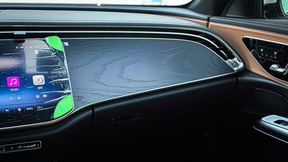 Mercedes-Benz E-Class 200 2025