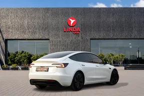 Tesla Model 3 Standard 2024