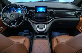 Mercedes-Benz V-Class 250 2021