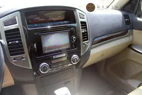 Mitsubishi Pajero / Shogun / Montero 2020