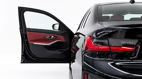 BMW 3 Series 325 2025