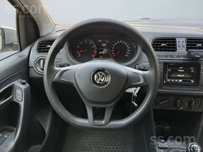 Volkswagen Polo 2016