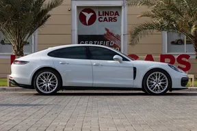 Porsche Panamera 2022