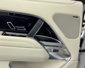 Land Rover Range Rover 2023