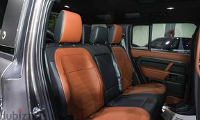 Land Rover Defender 110 2025