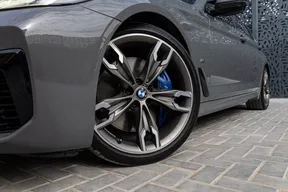 BMW 5 Series M550 2022