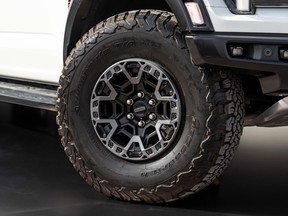 Ford F-150 Raptor R 2024