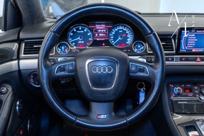 Audi S8 2009