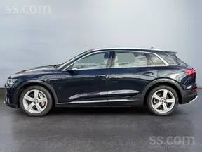 Audi e-tron 2022