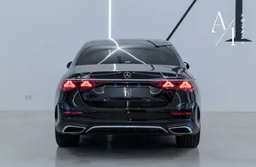 Mercedes-Benz E-Class 300 2025
