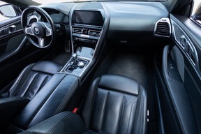 BMW 8 Series M850 2022