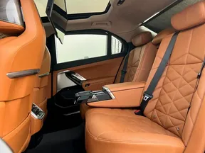 BMW 7 Series 735 2025