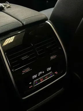 BMW X5 40 2023