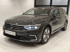 Volkswagen Passat GTE 2021