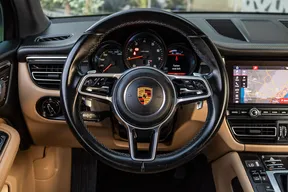Porsche Macan 2021