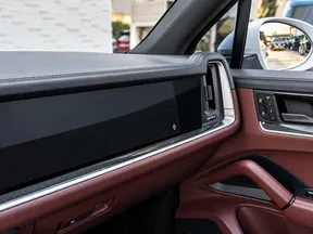 Porsche Cayenne 2024