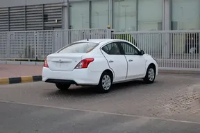 Nissan Sunny 2023