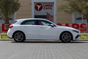 Mercedes-Benz A-Class 200 2023