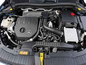 Mercedes-Benz GLA 200 2021