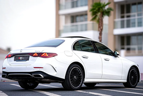 Mercedes-Benz E-Class 200 2025