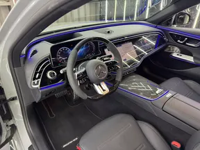 Mercedes-Benz E-Class 53 AMG 2025