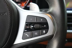 BMW 3 Series 330 2019