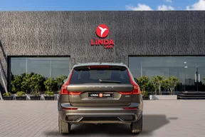 Volvo XC60 B5 2022