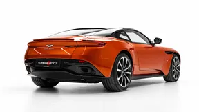 Aston Martin DB11 2017