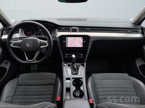 Volkswagen Passat 2022