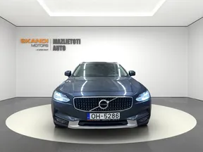Volvo V90 Cross Country 2020