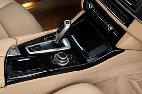 BMW 5 Series 520 2015