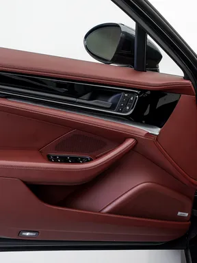 Porsche Panamera 2024