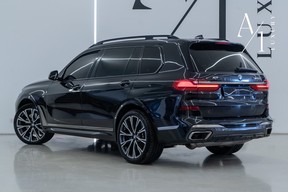 BMW X7 M50i 2022