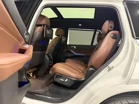 BMW X7 40 2022