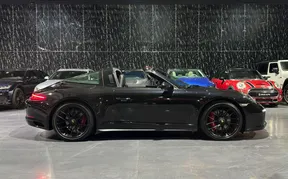 Porsche 911 Targa 4 GTS 2019