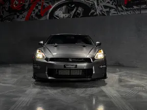 Nissan GT-R 2024