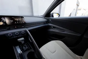 Hyundai Elantra / Avante 2023