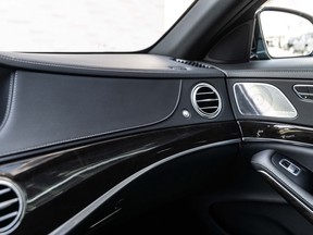 Mercedes-Benz S-Class 550 2015