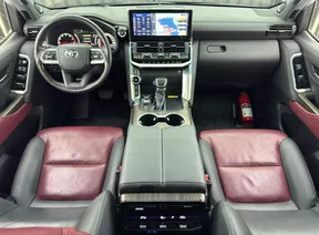 Toyota Land Cruiser 2024