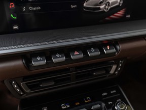 Porsche 911 Carrera 2024